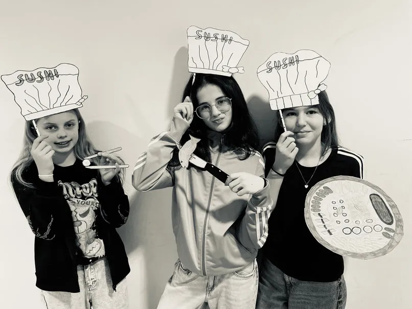 Wilde Frisuren und Accessoires aus der 5B